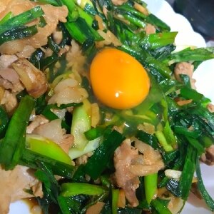 ♡体力をつけよう♪豚バラとニラの簡単スタミナ丼♡